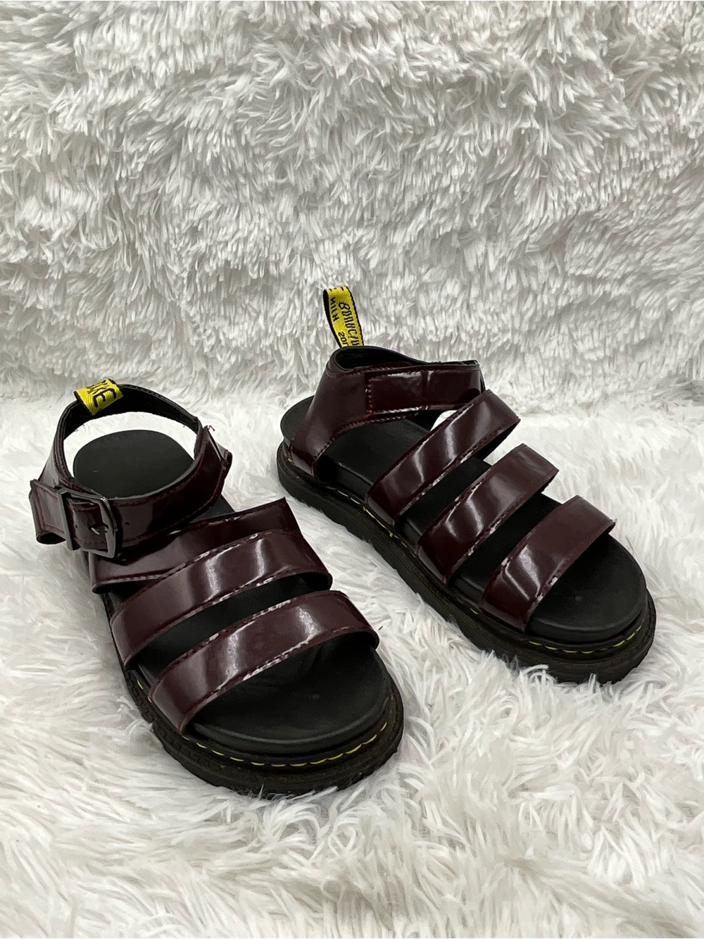 Dr. Martens Blaire Sandals Size EU 42 (US 10) Burgundy Patent Lamper Leather